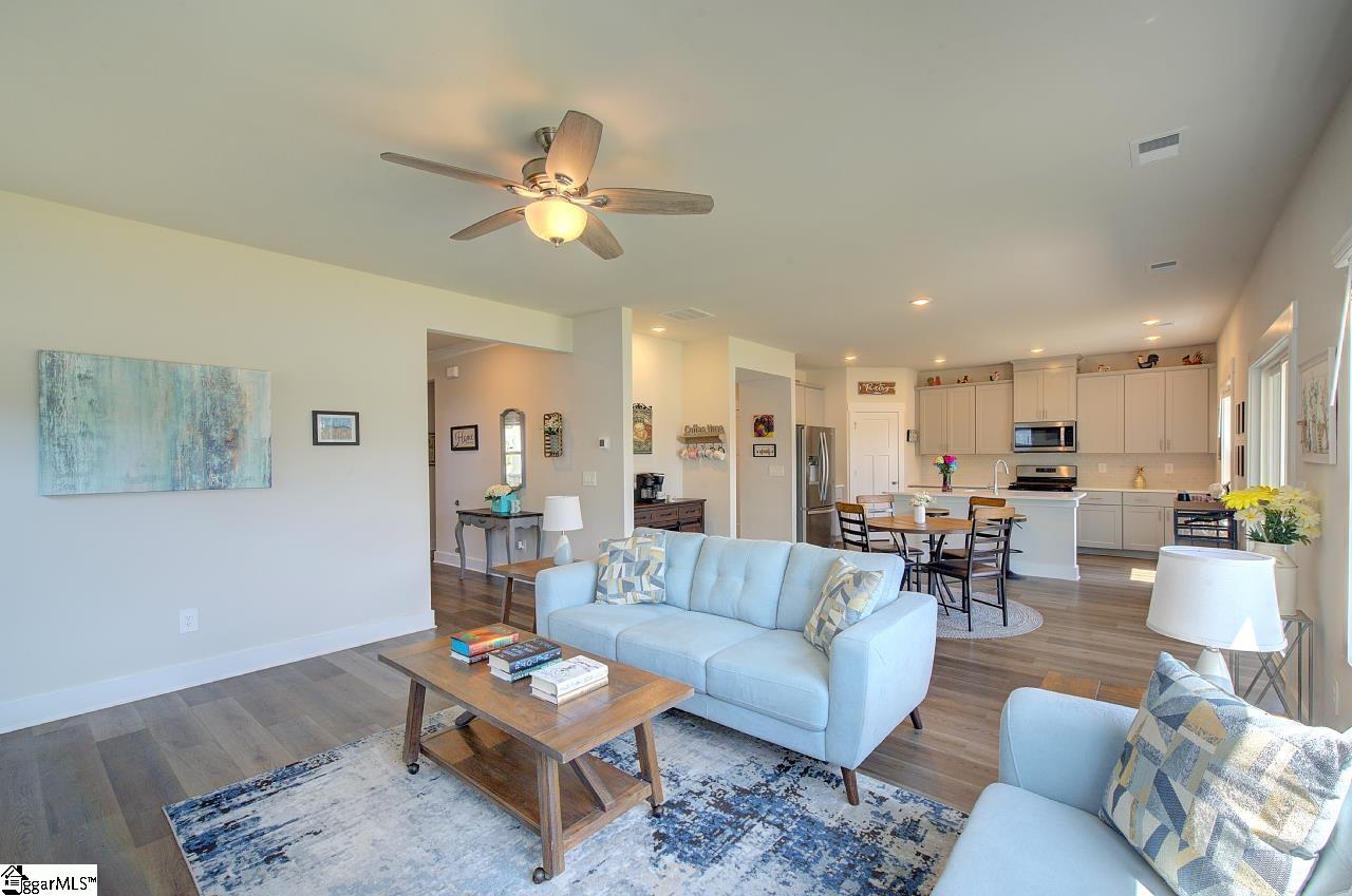 Greenville, South Carolina 29605, United States, 5 Bedrooms Bedrooms, ,3 BathroomsBathrooms,Residential,Active,150559