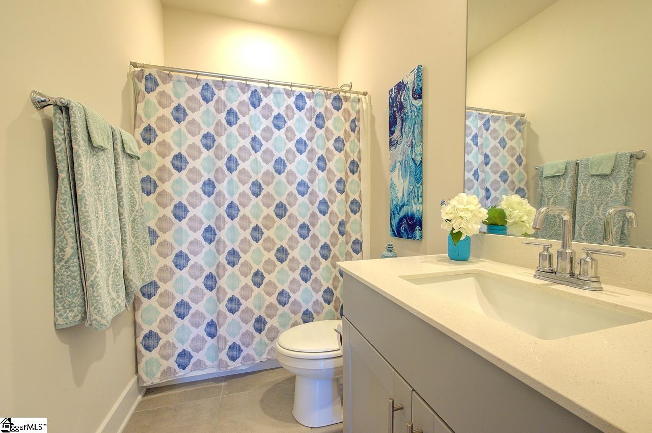 Greenville, South Carolina 29605, United States, 5 Bedrooms Bedrooms, ,3 BathroomsBathrooms,Residential,Active,150559