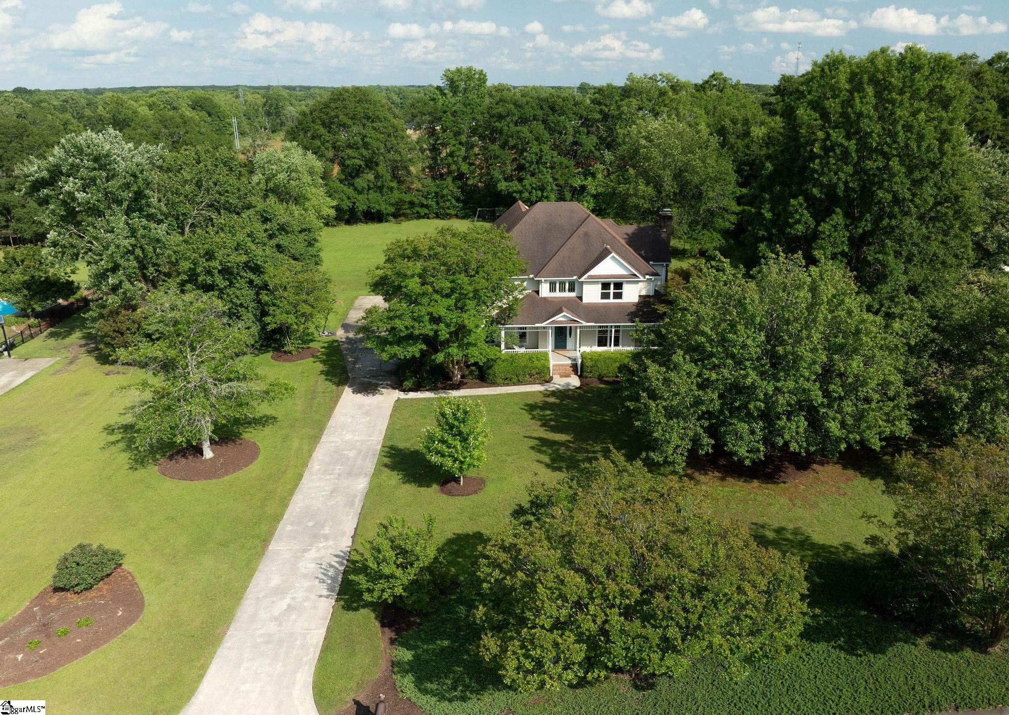 106 Knoll Creek Drive