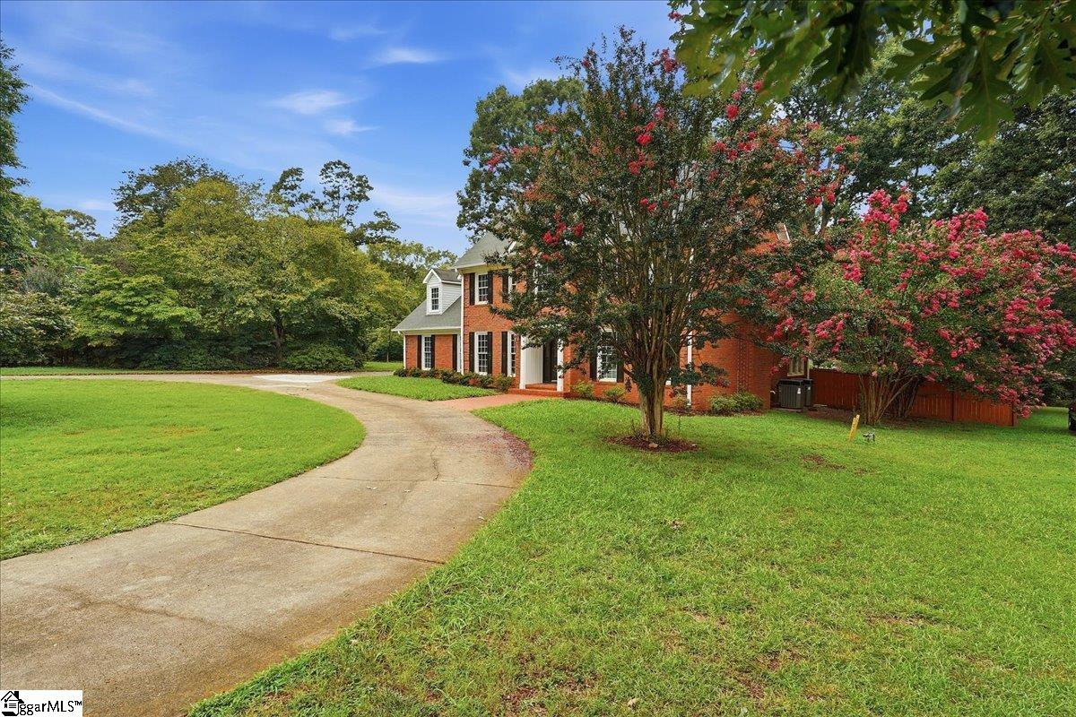 1012 Three Bridges Road