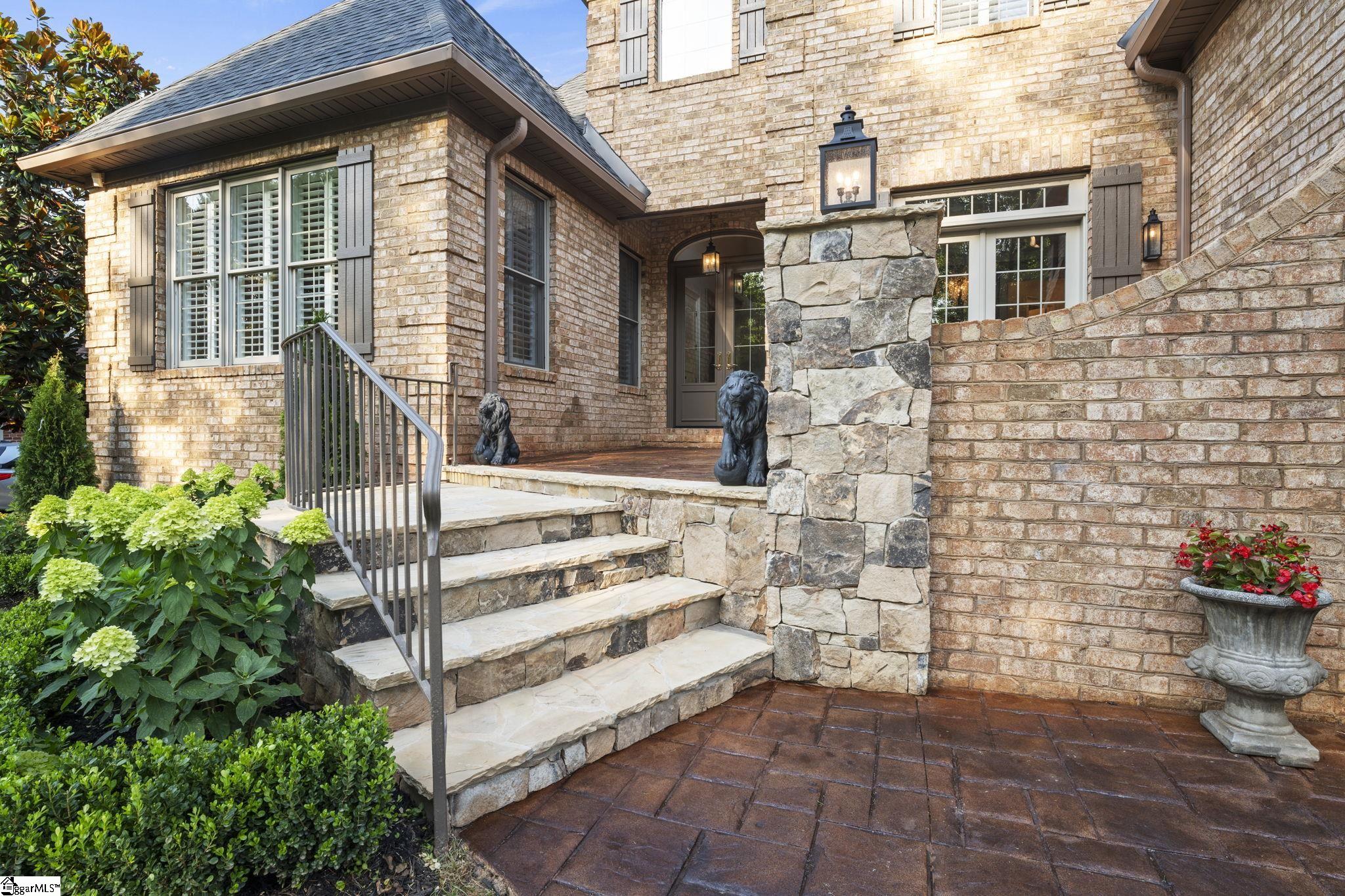 19 Hobcaw Drive