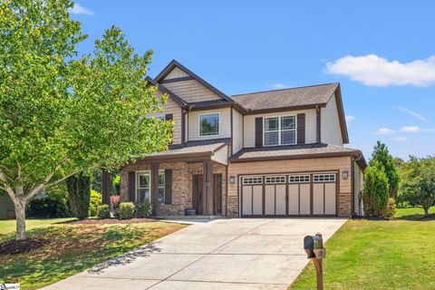 Photo of 109 Rockledge Drive, Greenville, SC 29609 (MLS # 1592404)
