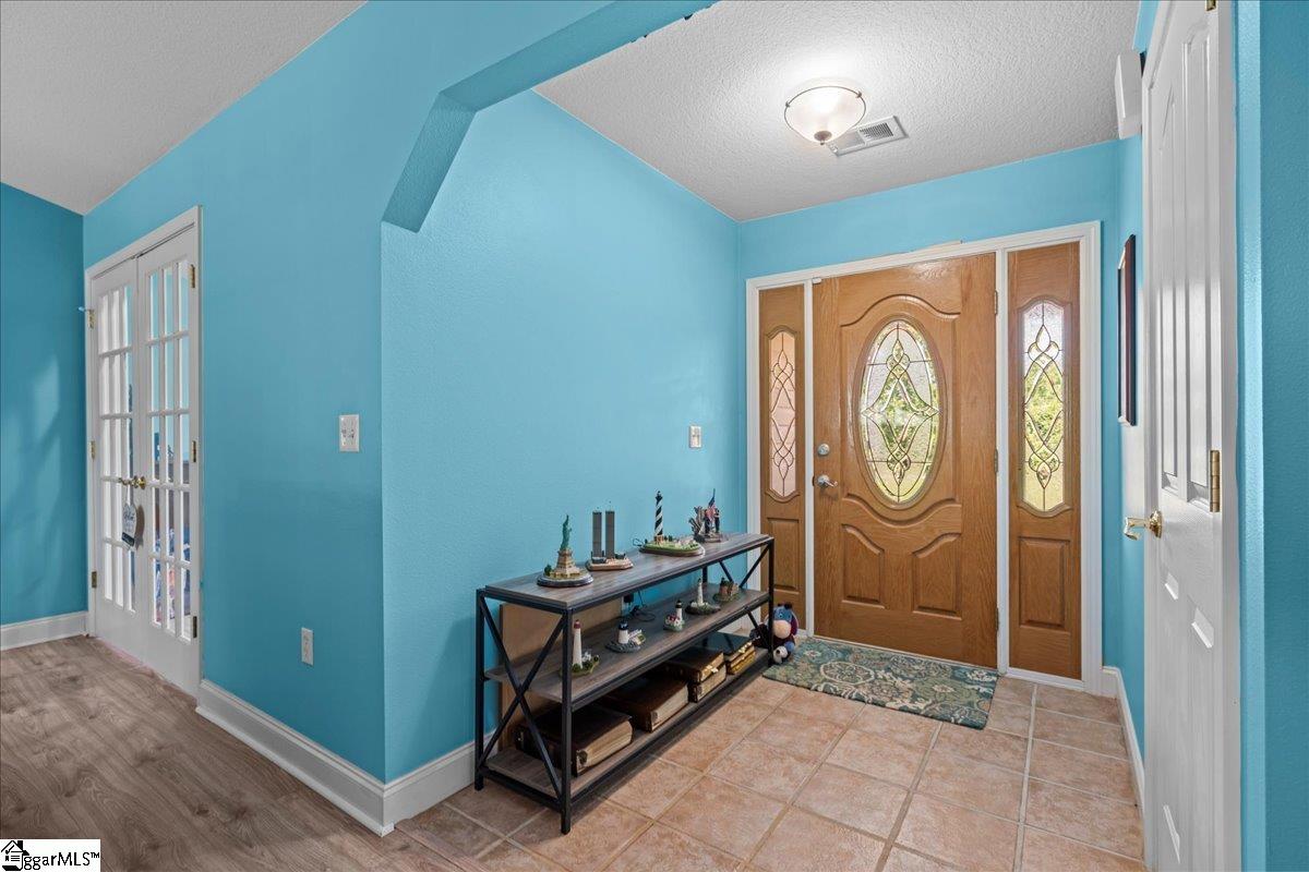 3881 New Cut Road