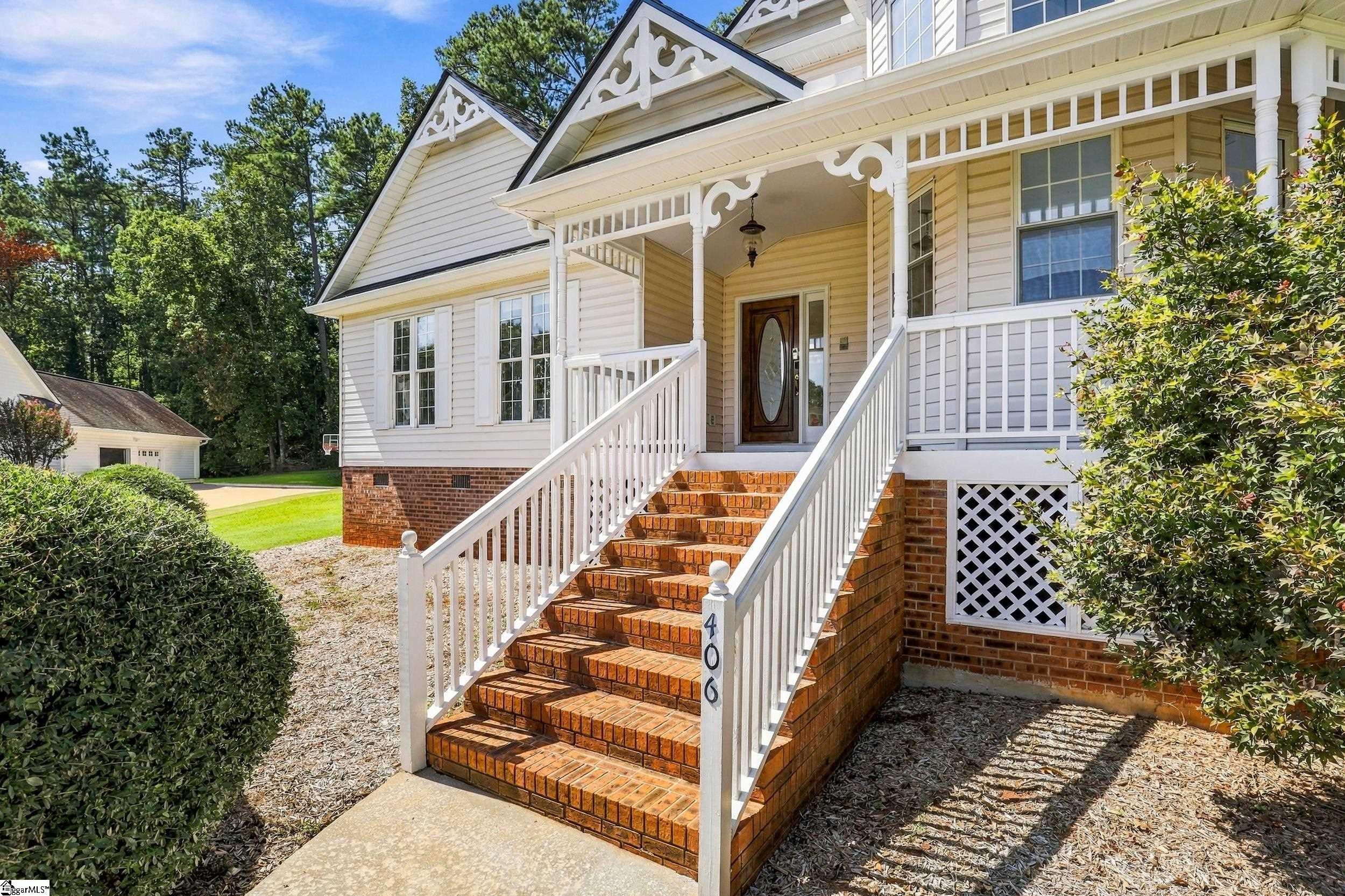 406 Stonewall Drive