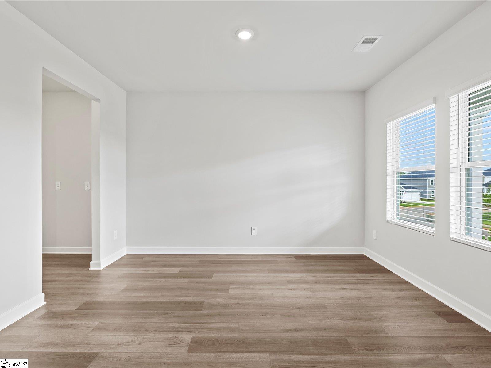 560 Ward Wilson Trail