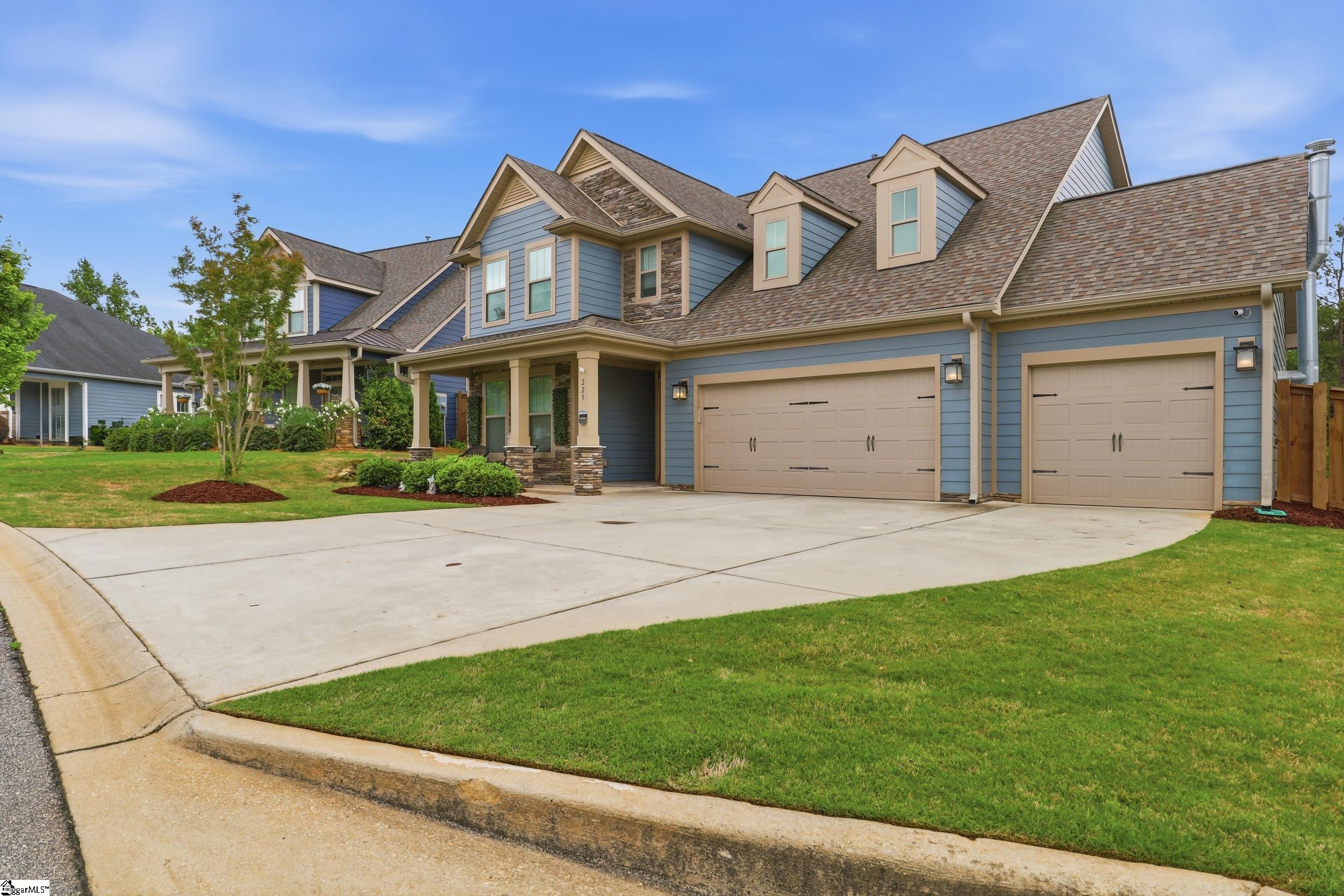 225 Coronet Lane