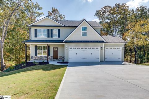 Photo of 104 Pawleys Court, Anderson, SC 29625 (MLS # 1579693)