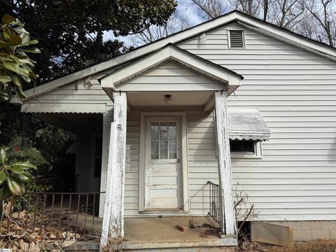 Photo of 123 Circle Drive, Greer, SC 29650 (MLS # 1582141)