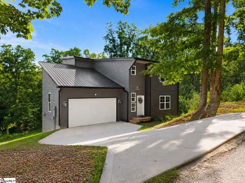 Photo of 348 W Caroline Street, Greenville, SC 29611 (MLS # 1600202)