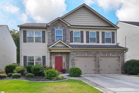 Photo of 324 Barrett Chase Drive, Simpsonville, SC 29680 (MLS # 1601272)