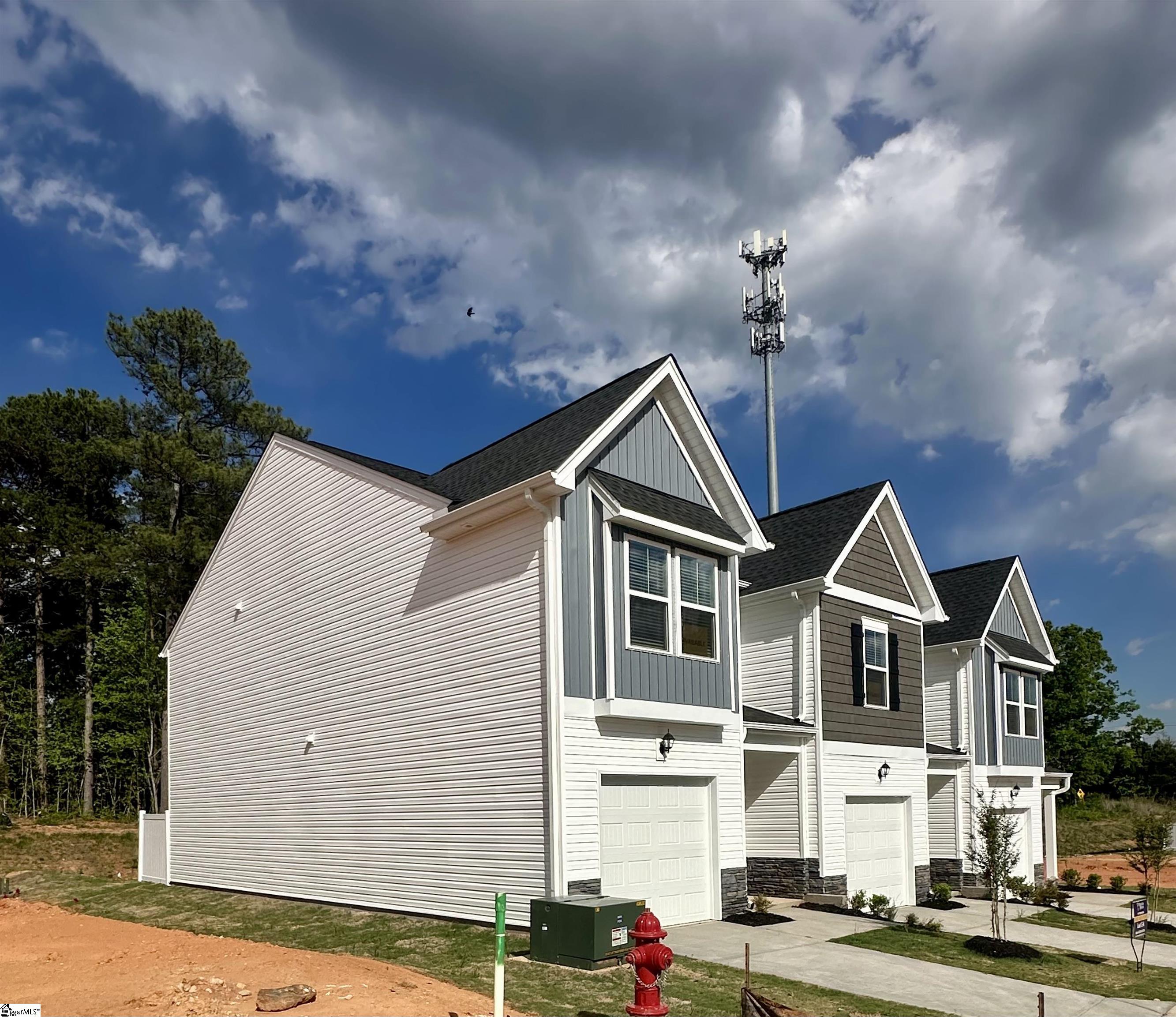 32 Stoneview Way