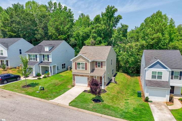 Photo 1 of 37 — 648 Millsgate Circle, Boiling Springs, SC 29316