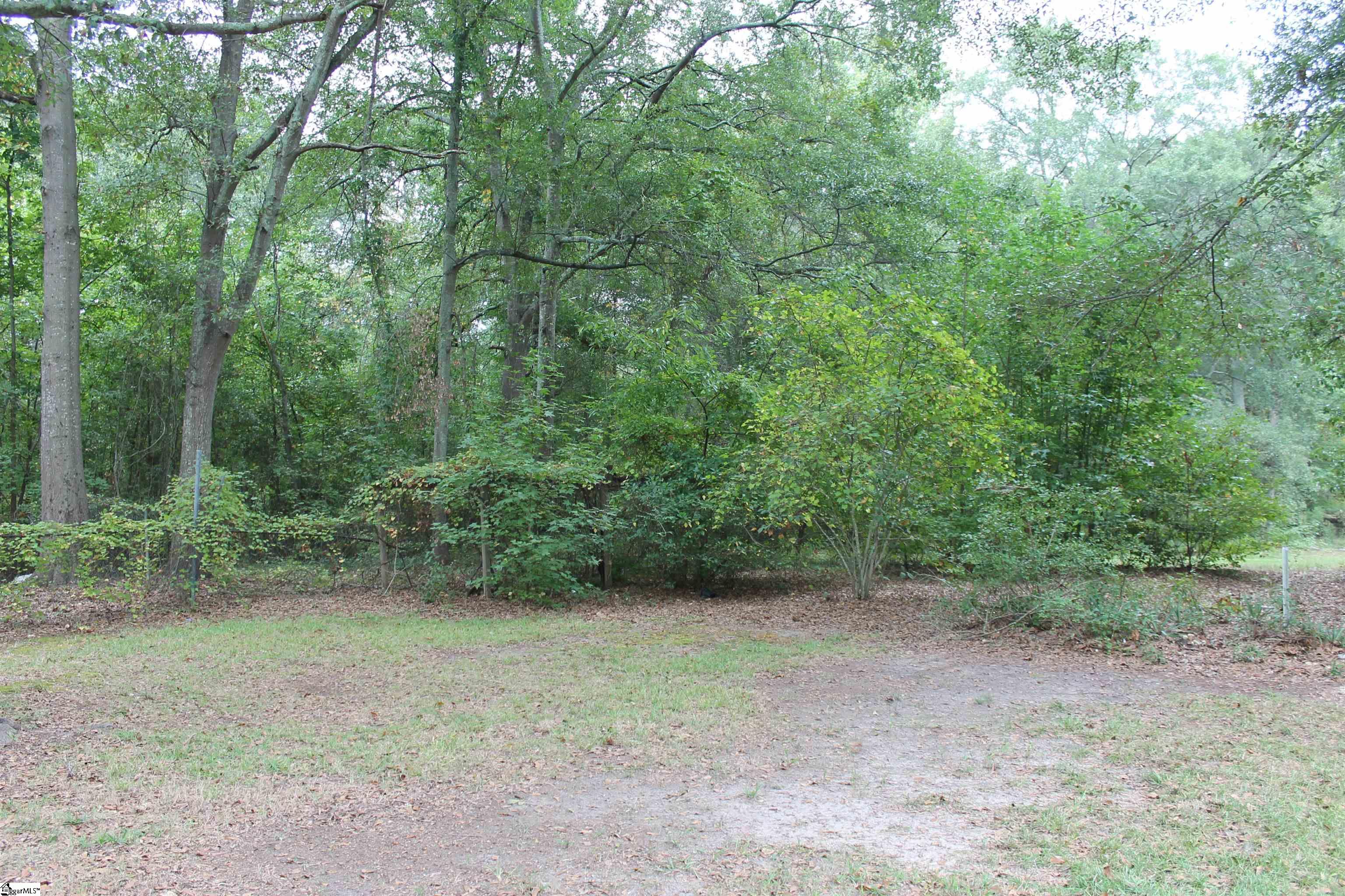 Williamston, South Carolina 29697, United States, 4 Bedrooms Bedrooms, ,2 BathroomsBathrooms,Residential,Contingent,38035