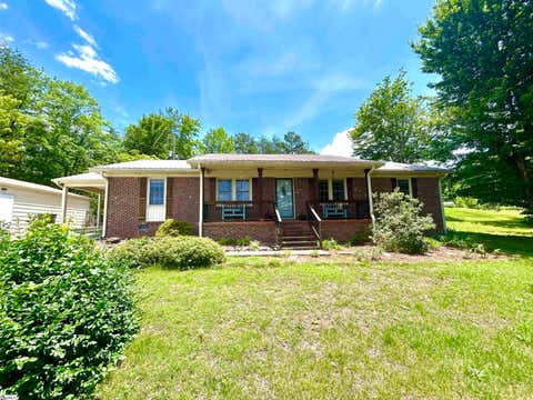 Photo for 346 Wolf Creek Road