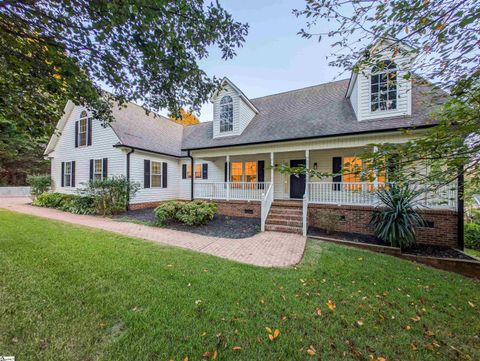 Photo of 20 Gerru Court, Taylors, SC 29687 (MLS # 1583976)