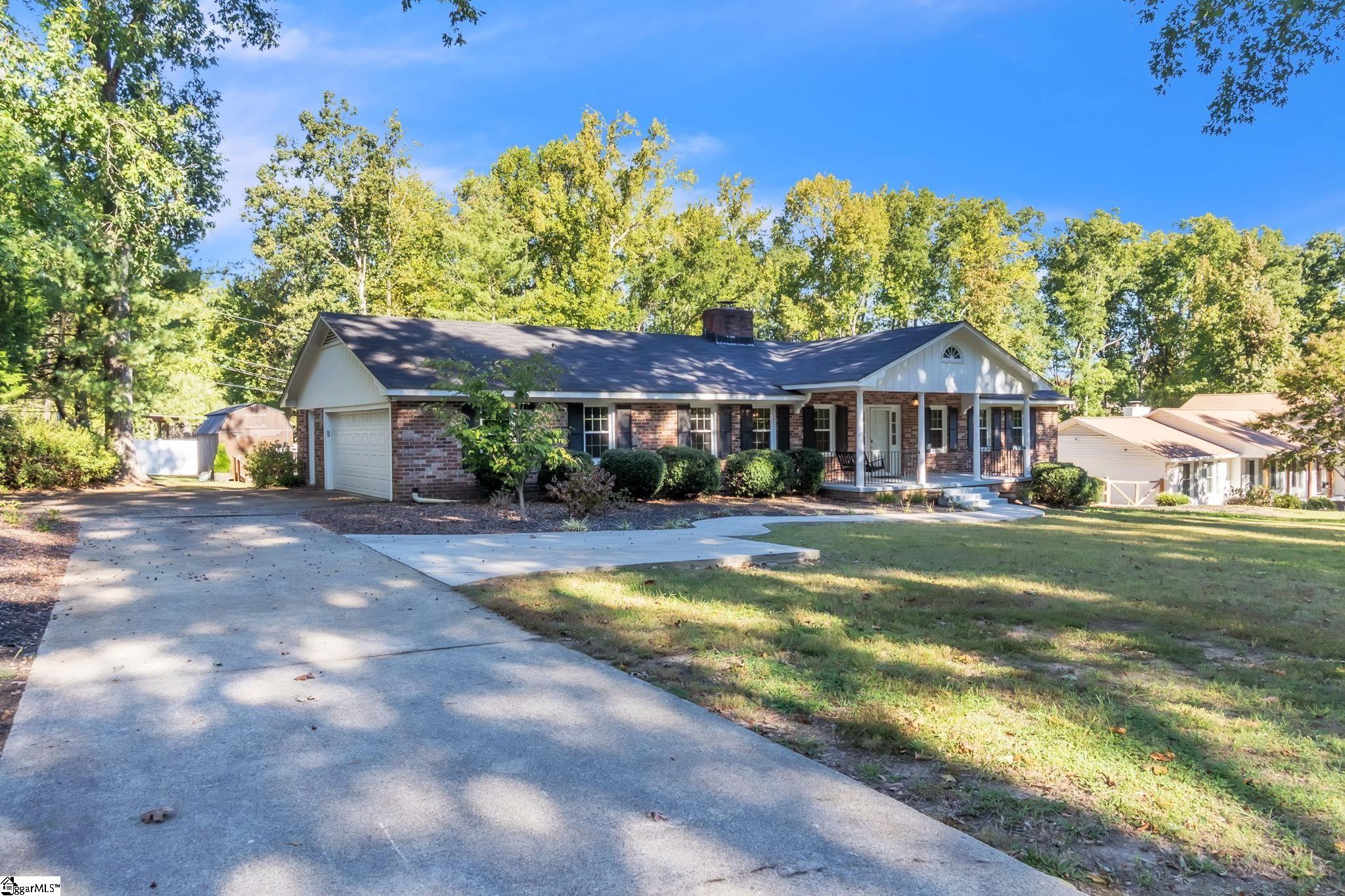 210 W Fernwood Road