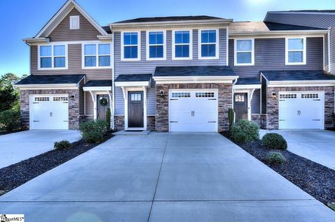 Photo of 591 Preakness Run, Spartanburg, SC 29301 (MLS # 1573813)