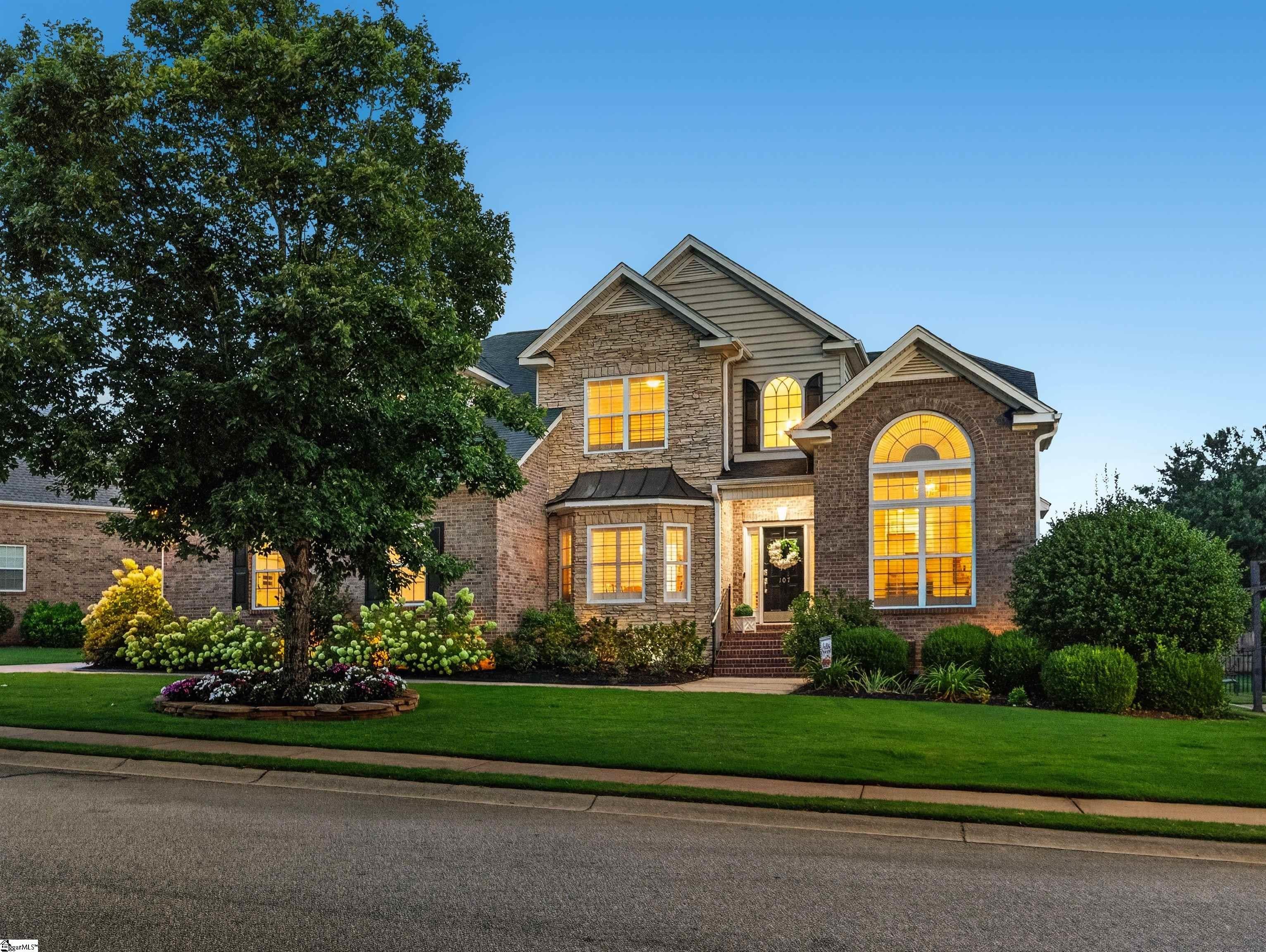 107 Gladstone Way