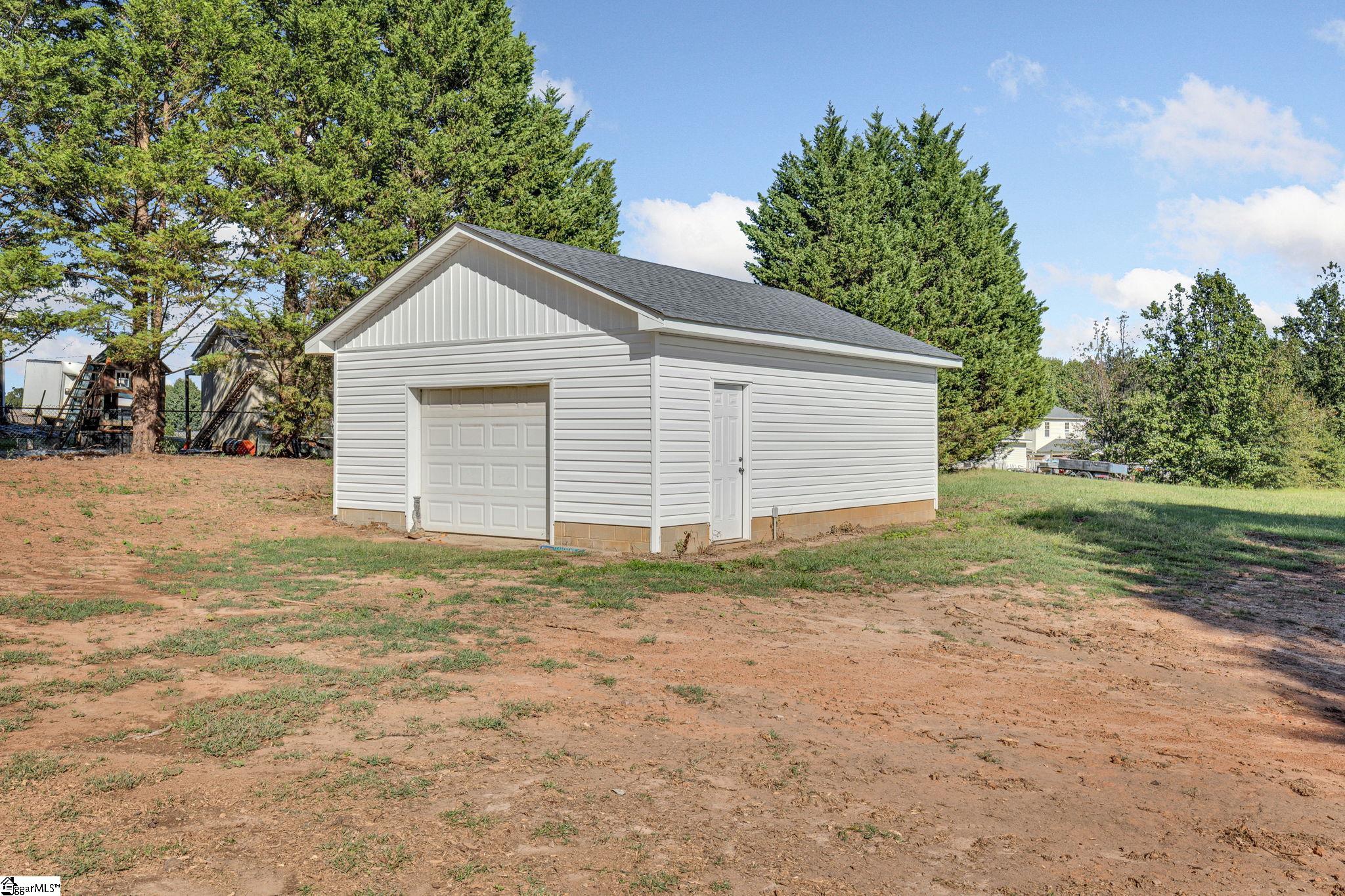 Greer, South Carolina 29652, United States, 4 Bedrooms Bedrooms, ,4 BathroomsBathrooms,Residential,Active,253079