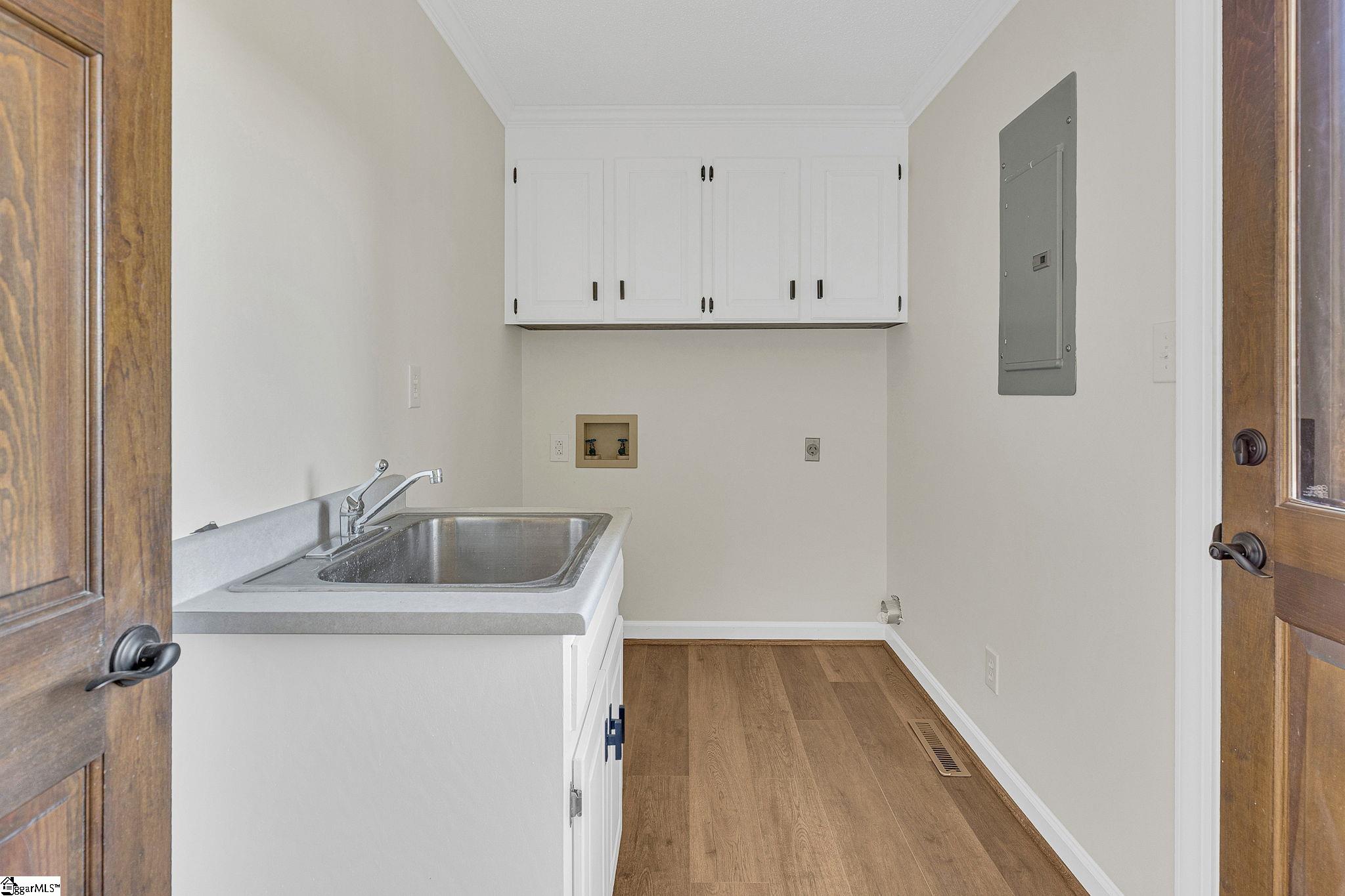 Greer, South Carolina 29652, United States, 4 Bedrooms Bedrooms, ,4 BathroomsBathrooms,Residential,Active,253079