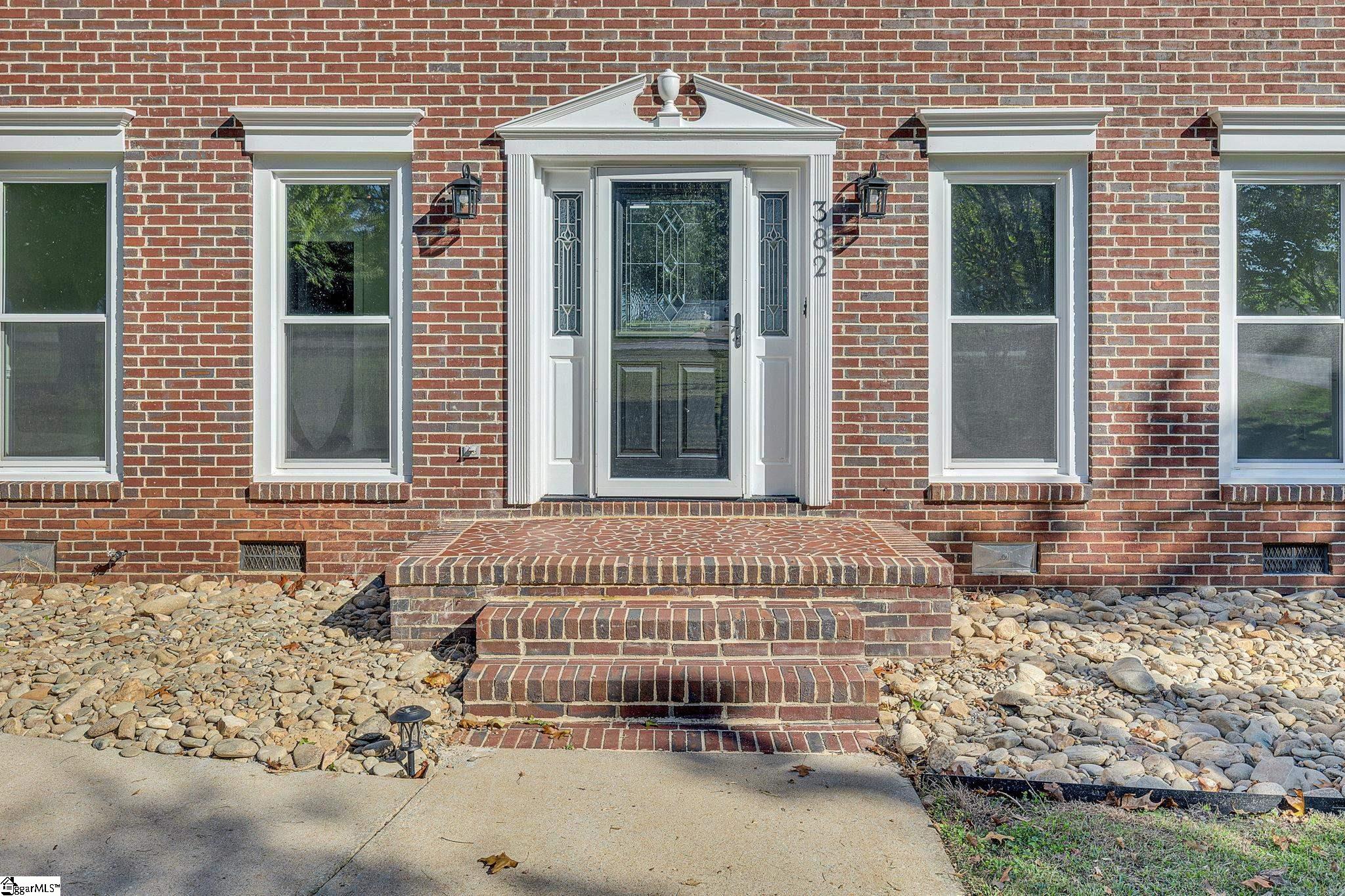 Greer, South Carolina 29652, United States, 4 Bedrooms Bedrooms, ,4 BathroomsBathrooms,Residential,Active,253079