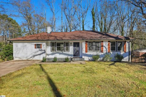 Photo of 601 S D Street, Easley, SC 29640 (MLS # 1577438)