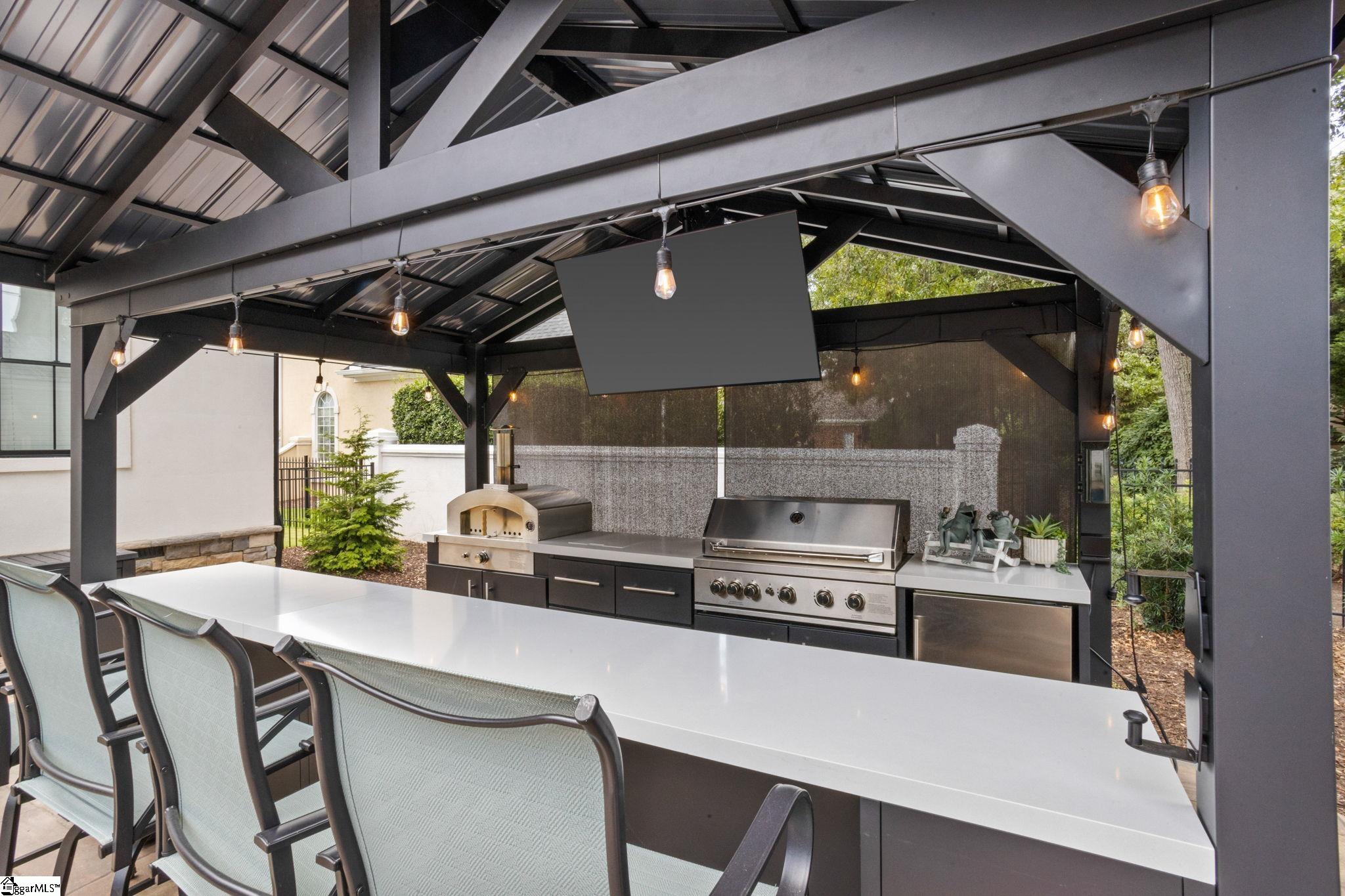 Simpsonville, South Carolina 29681, United States, 4 Bedrooms Bedrooms, ,4 BathroomsBathrooms,Residential,Contingent,184232