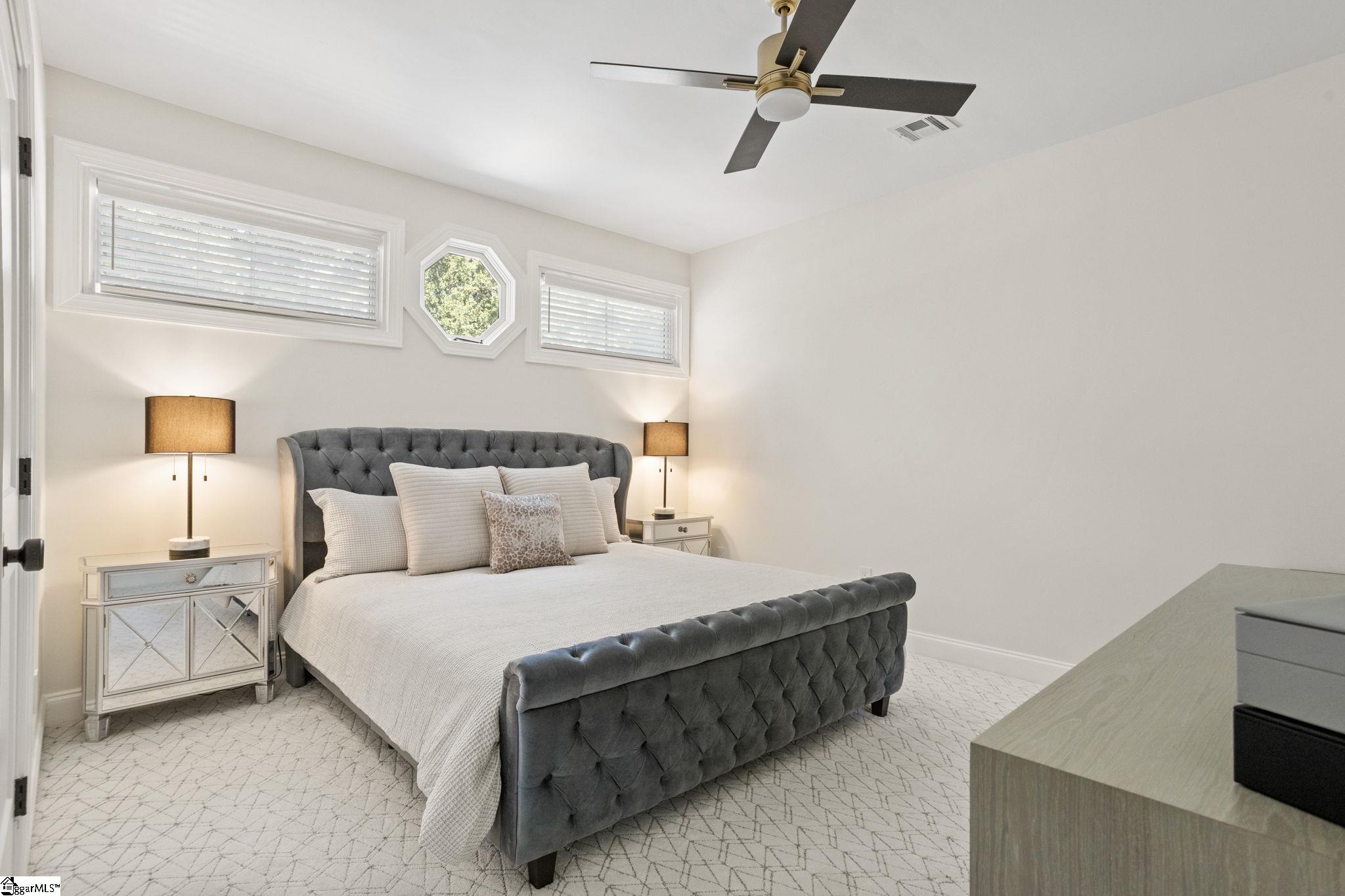 Simpsonville, South Carolina 29681, United States, 4 Bedrooms Bedrooms, ,4 BathroomsBathrooms,Residential,Contingent,184232