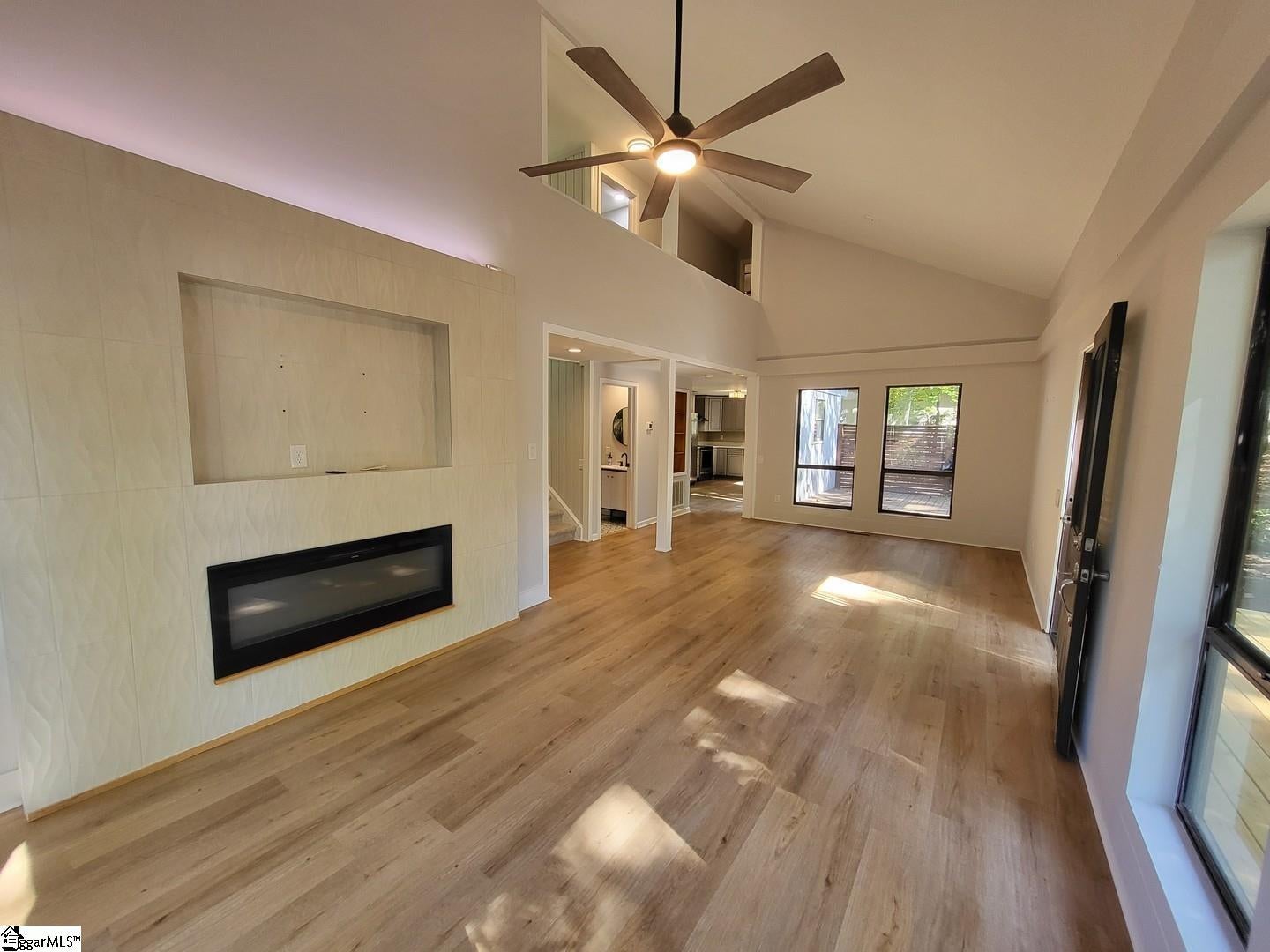Real Estate Search 4 4 Commodore Drive