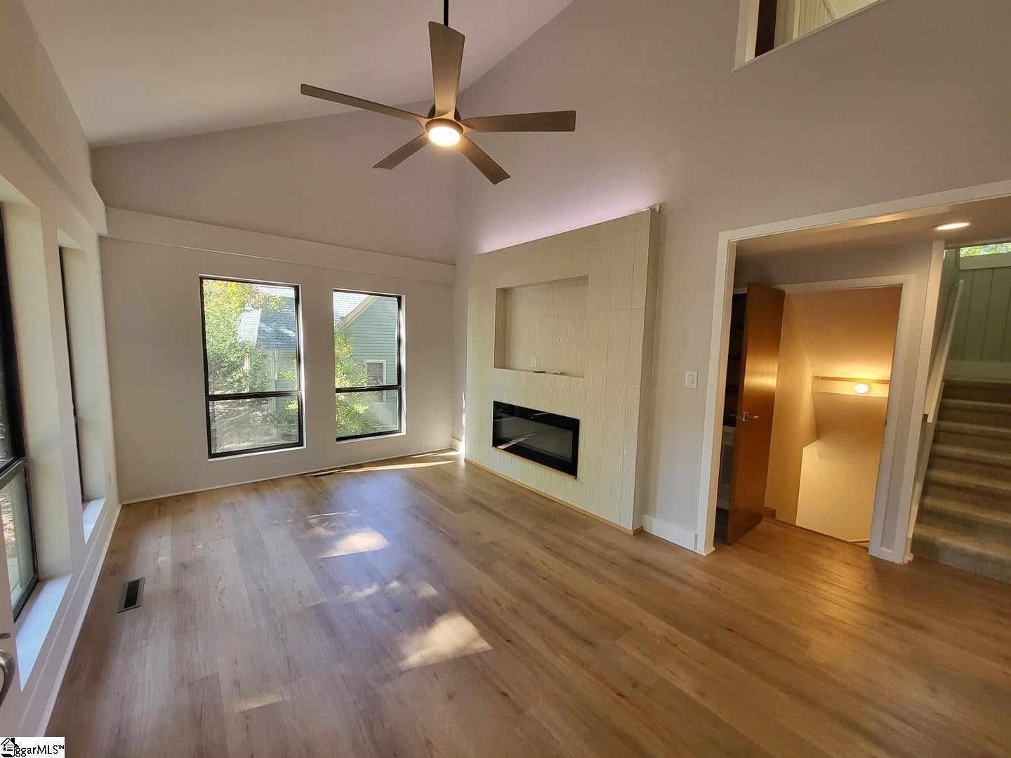 Real Estate Search 3 4 Commodore Drive
