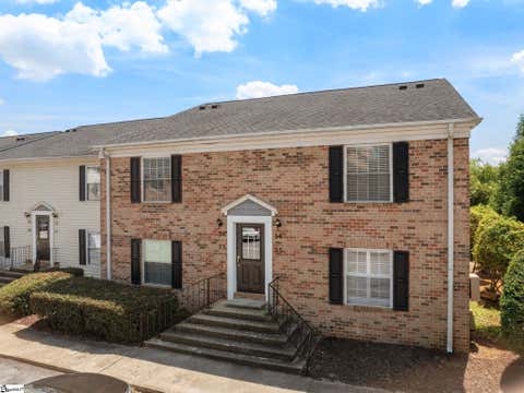 Photo of 925 Cleveland Street Unit 34, Greenville, SC 29601 (MLS # 1601590)