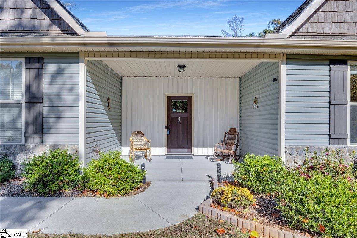 40 Glen Springs Road