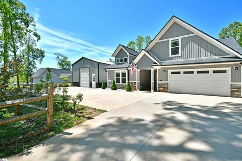 197 Falling Creek Road Spartanburg SC 29301