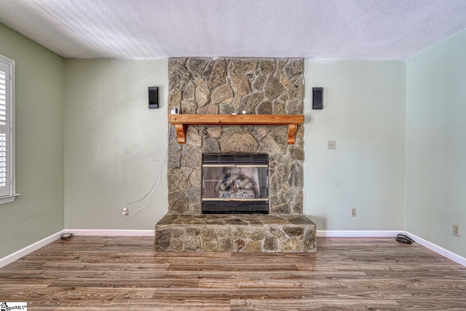 Real Estate Search 4 200 S Pointe
