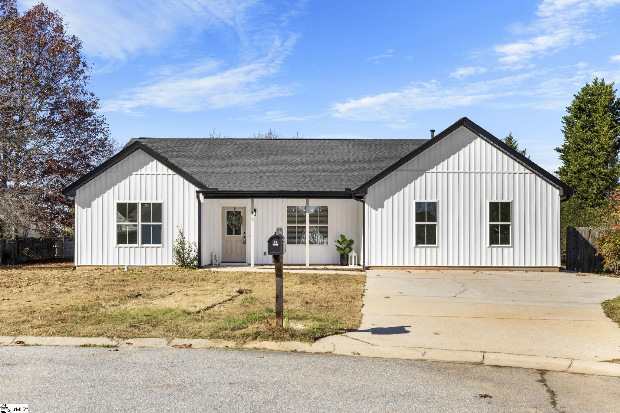 206 Dexter Bend Court