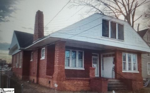 Photo of 401 Perry Avenue, Greenville, SC 29601 (MLS # 1583464)