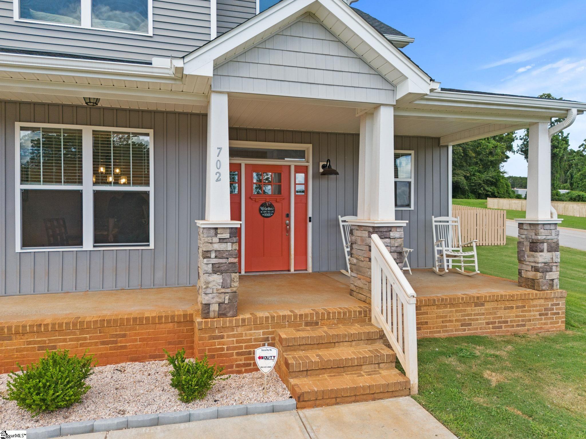 702 Ratchford Lane