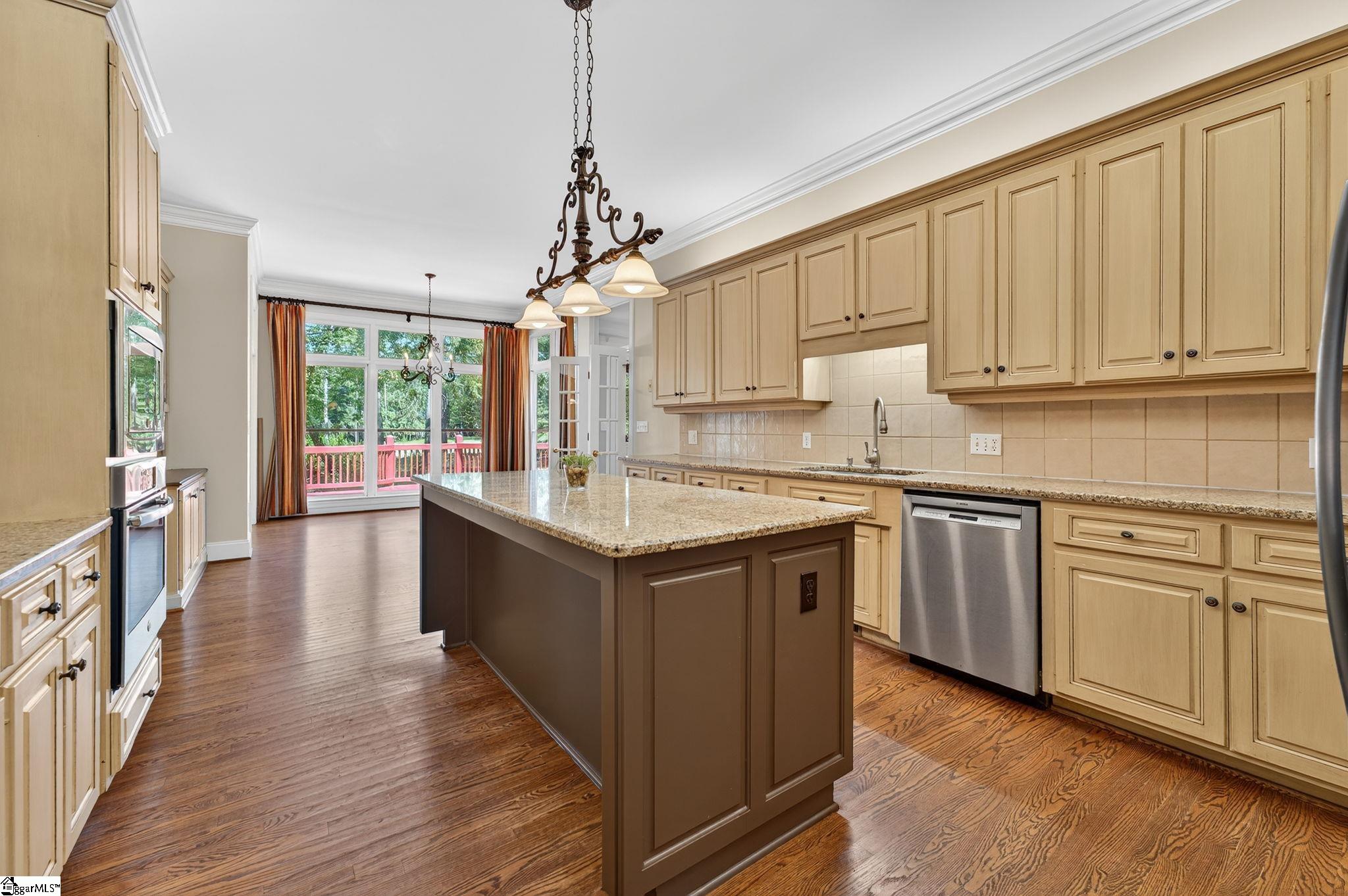 228 Indian Wells Drive