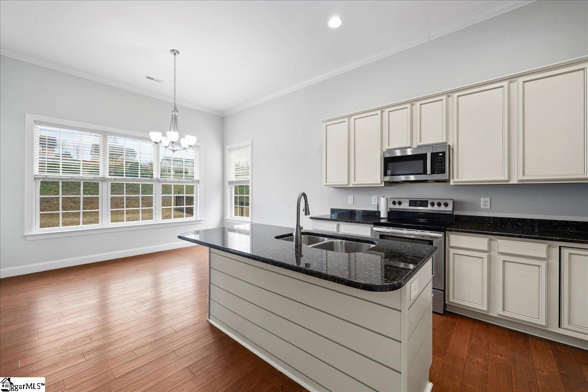 Anderson, South Carolina 29621, United States, 4 Bedrooms Bedrooms, ,3 BathroomsBathrooms,Residential,Active,250730