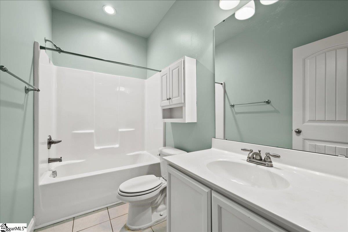 Anderson, South Carolina 29621, United States, 4 Bedrooms Bedrooms, ,3 BathroomsBathrooms,Residential,Active,250730