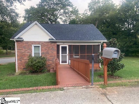 Photo of 20 Lindberg Avenue, Greenville, SC 29601 (MLS # 1604547)