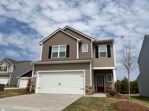 Photo of 438 West Claywalk Road, Woodruff, SC 29388 (MLS # 1587870)