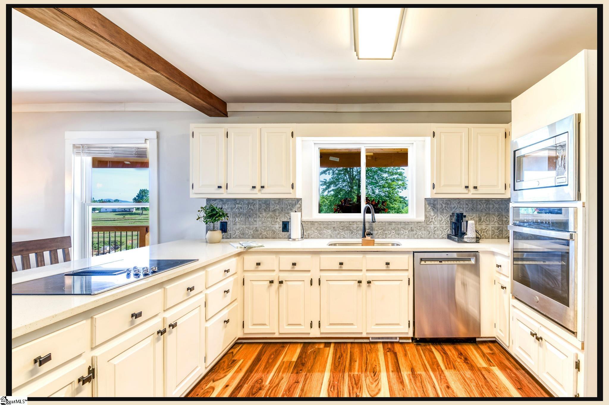 Easley, South Carolina, 29640, United States, 3 Bedrooms Bedrooms, ,4 BathroomsBathrooms,Residential,Active,2038114