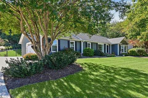 Photo of 4601 Coach Hill Drive, Greenville, SC 29615 (MLS # 1607421)