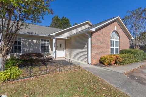 Photo of 112 B Reef Court, Easley, SC 29642 (MLS # 1608177)