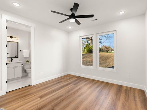 Tiny photo for 112 Marseille Drive, Simpsonville, SC 29680 (MLS # 1584757)