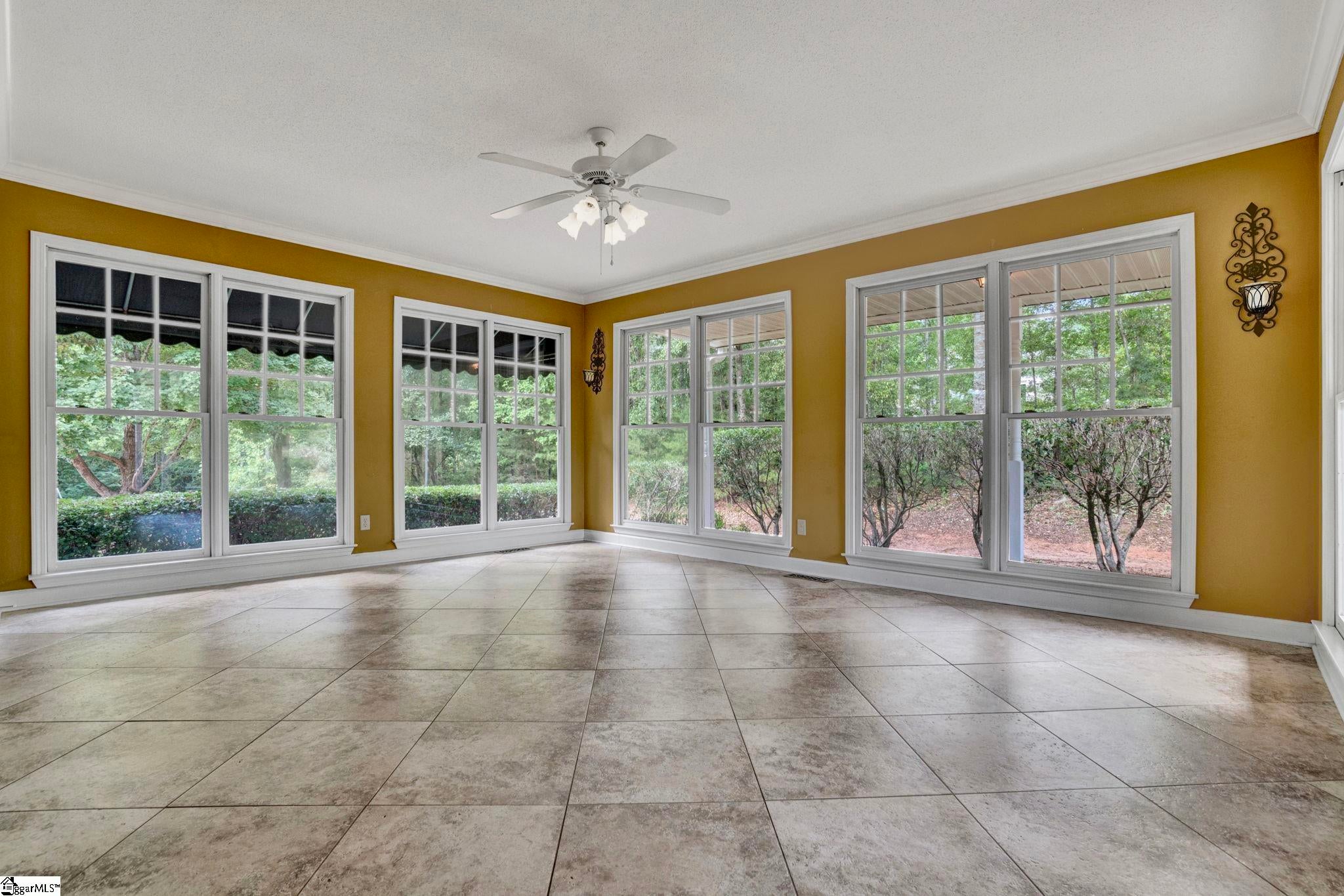 10 Woodsage Court