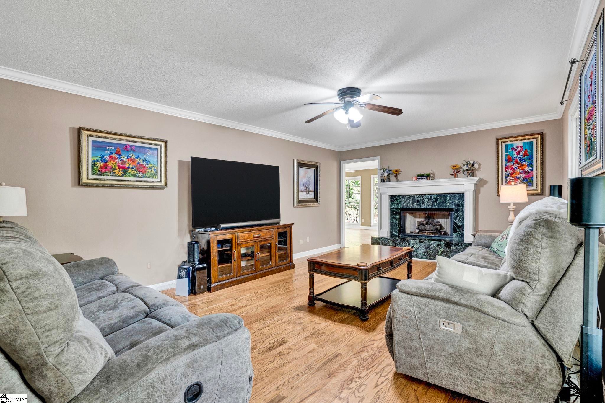 10 Woodsage Court