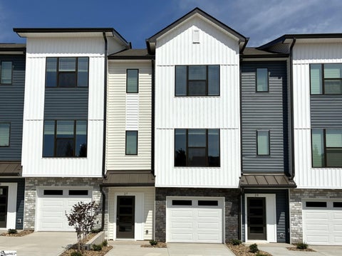 Photo of 27 Pikewood Lane, Greenville, SC 29607 (MLS # 1593268)
