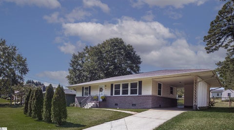 Photo of 107 Vaughn Street, Greer, SC 29651 (MLS # 1606246)